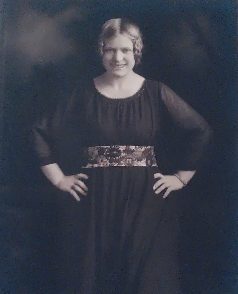 Schwarz-weiß Foto einer Frau