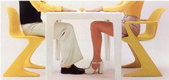 Werbung Horn Collection mit Känguruh-Stuhl, um 1972, Firma Horn