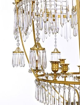 Klassizistischer Leuchter der Chursächsischen Spiegelfabrik in Ei-Form, um 1800 Klassizistischer Leuchter der Chursächsischen Spiegelfabrik