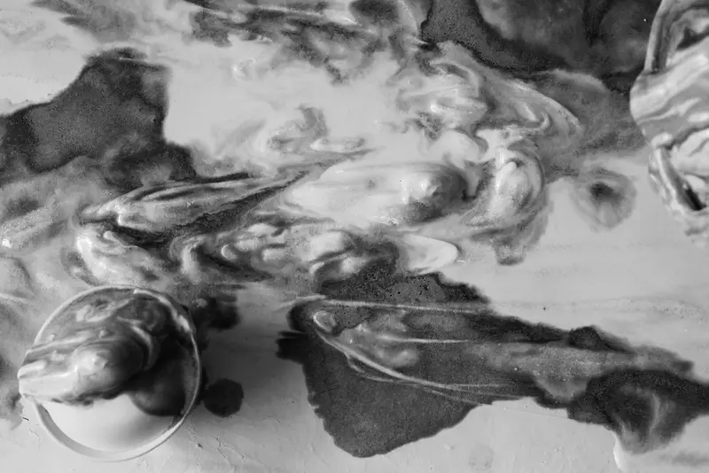 Schwarz-Weiße verwirbelte Muster 