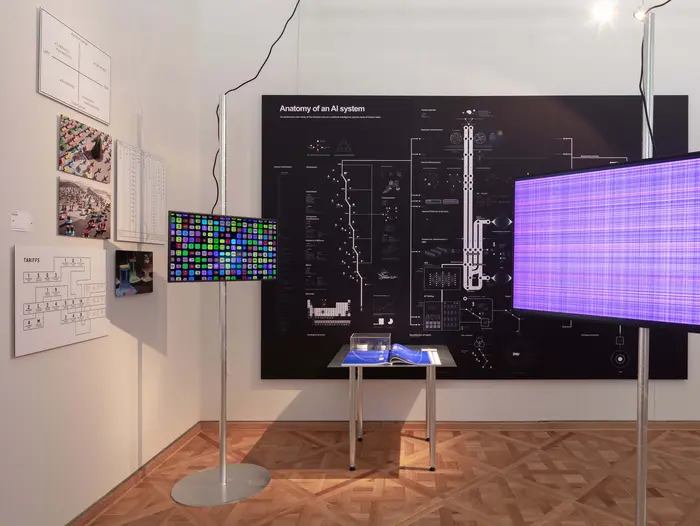 Ausstellungsansicht "Common Knowledge – Design in Zeiten der Informationskrise"