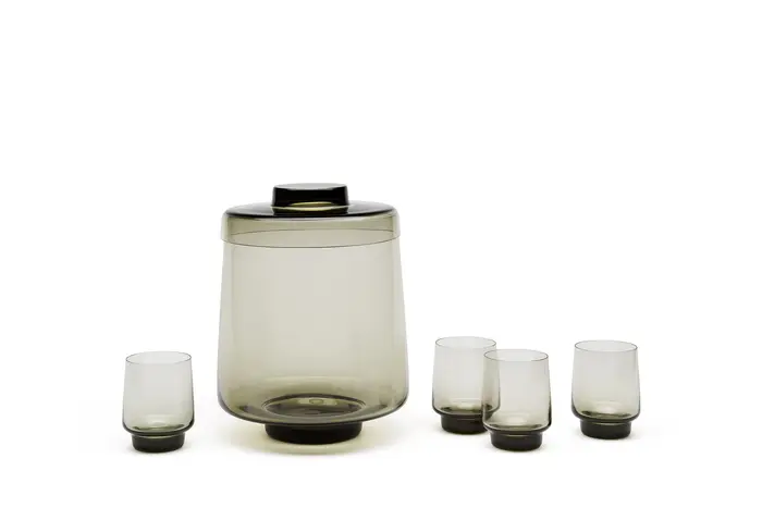 Bowle-Set mit Bechern aus dunklem Glas 