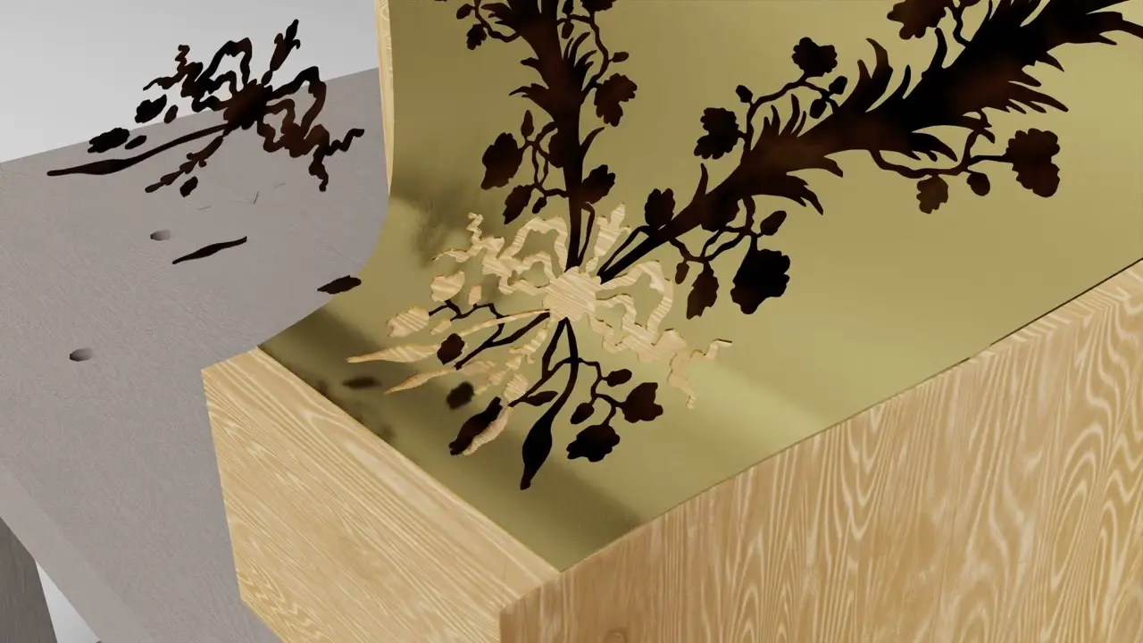 Jean-Pierre Latz, Pendule auf Wandkonsole, Farbspiel der Marketerie