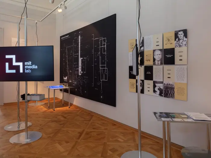 Ausstellungsansicht "Common Knowledge – Design in Zeiten der Informationskrise"