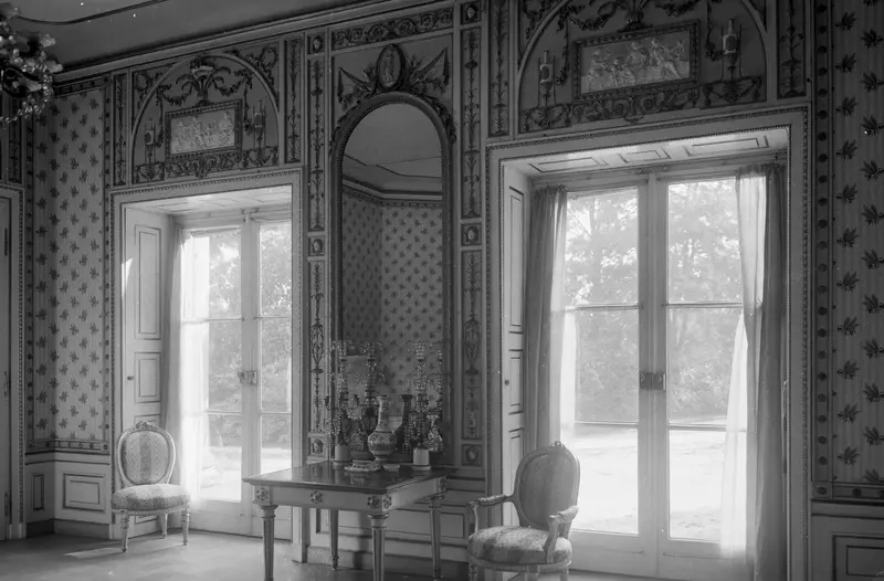 Historische Ansicht eines prunkvollen Zimmers
