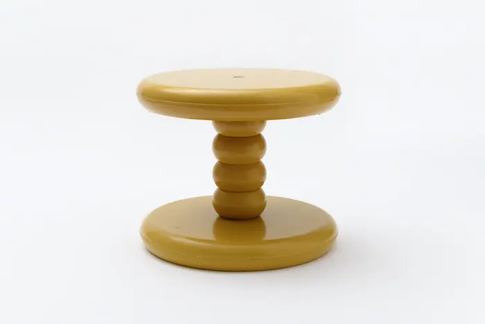 3.	Manfred Rathgeber, Gliedertisch, um 1970, VEB Synthesewerk Schwarzheide, ab 1972