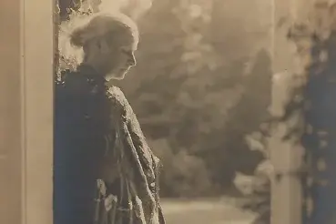 Sepiafotografie einer Frau