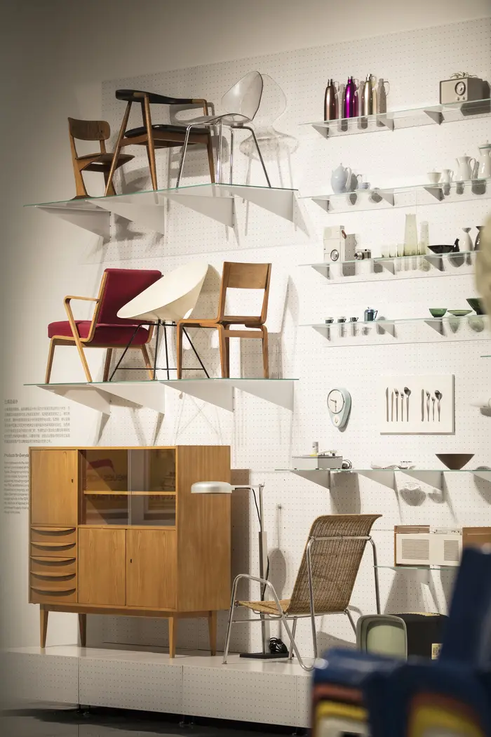 Ausstellung „Crossing Parallels. German Design 1945-1990“ in Beijing