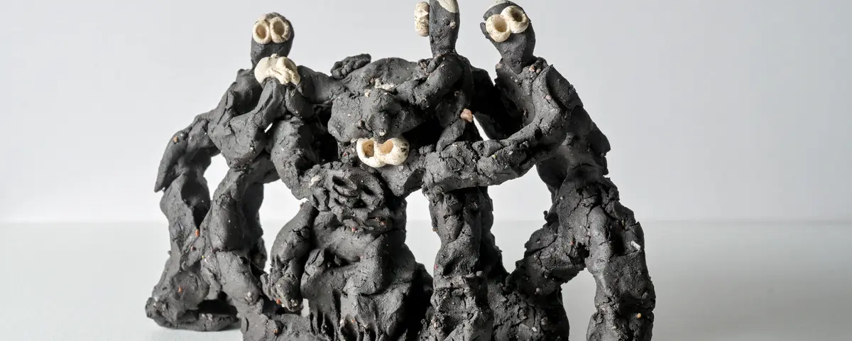 Chungwoo Yoo, Figuren aus der Arbeit "Die Geister des Kriegsrechts", 2025